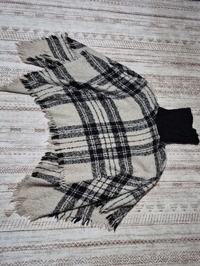 Black & Cream Plaid Fringe Turtleneck Poncho Sweater